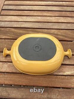 Vintage Le Creuset Enzo Mari La Mama Oval Oven #25 Light Yellow Great Condition